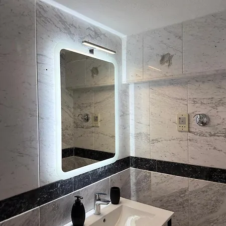 Tao Te Wellness Apartman Políhrono